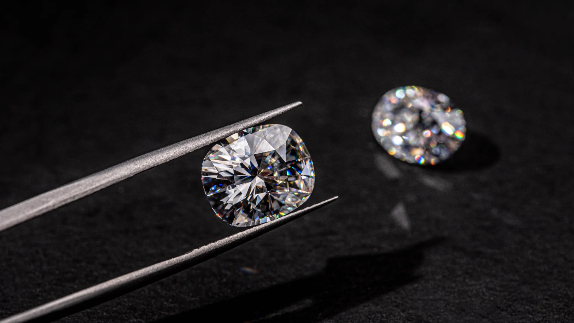 Lab Grown Diamond Buying Guide lab grown diamond jewelry, lab grown diamond engagement rings, custom lab grown engagement rings, diamond solitaire, diamond engagement ring, custom diamond jewelry, sustainable diamonds, Katanoff New York